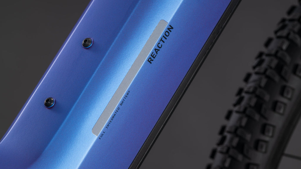 CUBE REACTION HYBRID ONE 800 blueiris´n´reflect