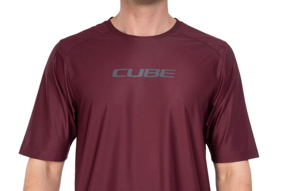 CUBE Maglia tecnica