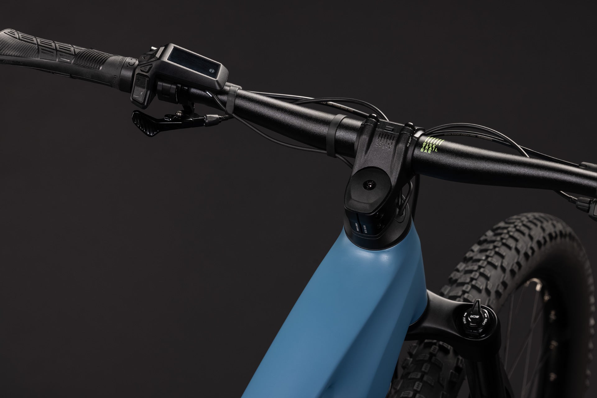 Cube Stereo Hybrid ONE22 Pro 800 bluesapphire´n´blue