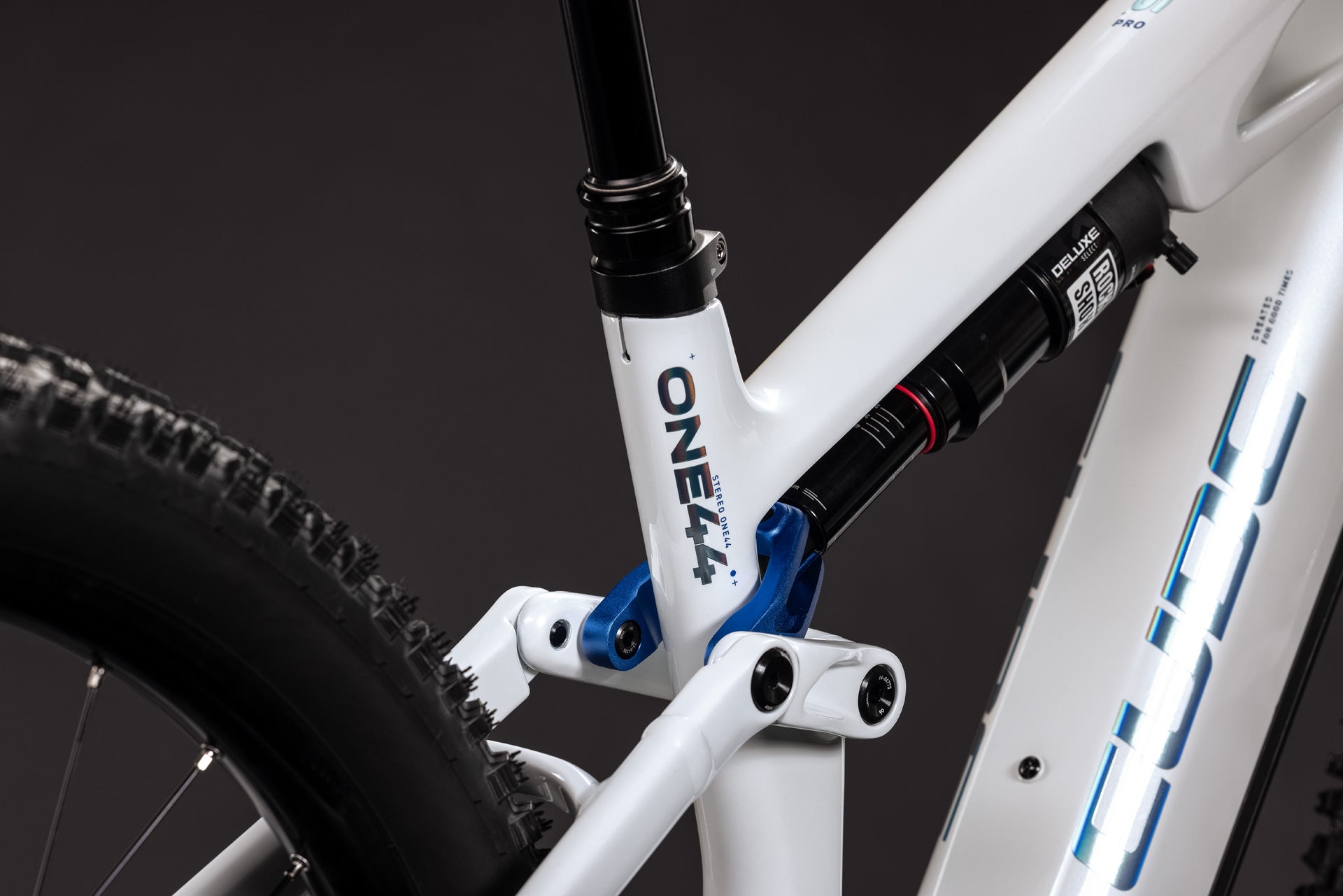 Cube Stereo Hybrid ONE44 HPC Pro 800 metallicwhite´n´blue