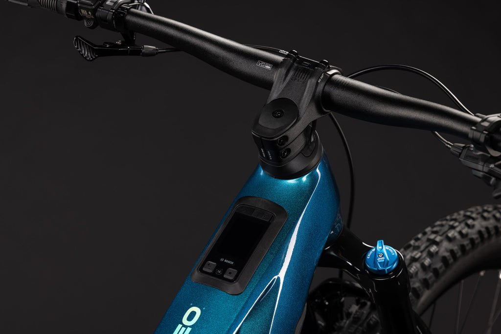 Cube Stereo Hybrid ONE44 HPC Race 800 nebula´n´prizm