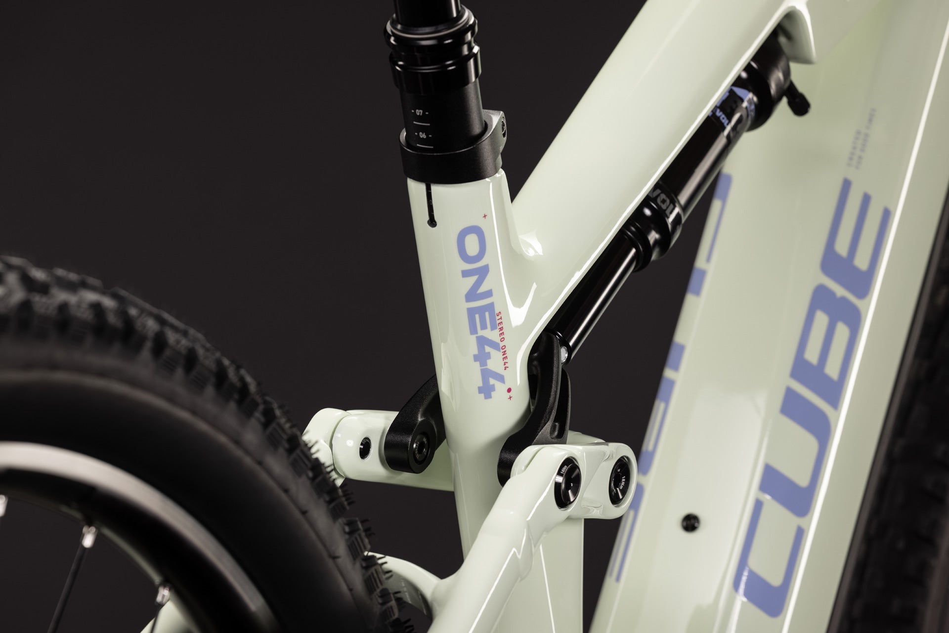 Cube Stereo Hybrid ONE44 HPC Race 800 mellowyellow´n´lilac