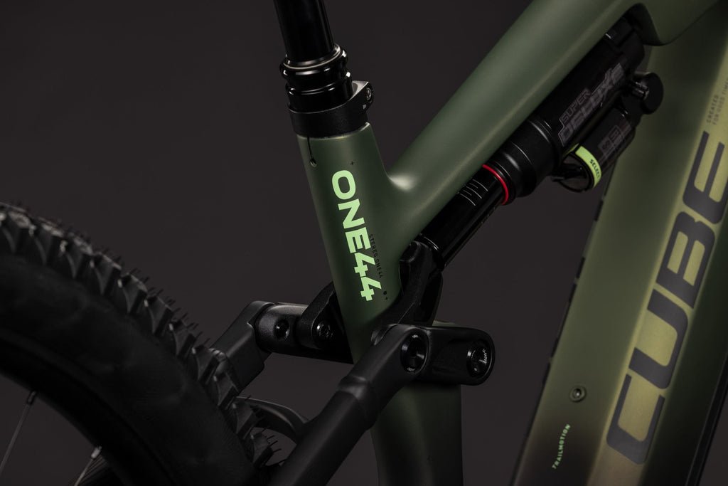 Cube Stereo Hybrid ONE44 HPC TM 800 reedgreen´n´gills