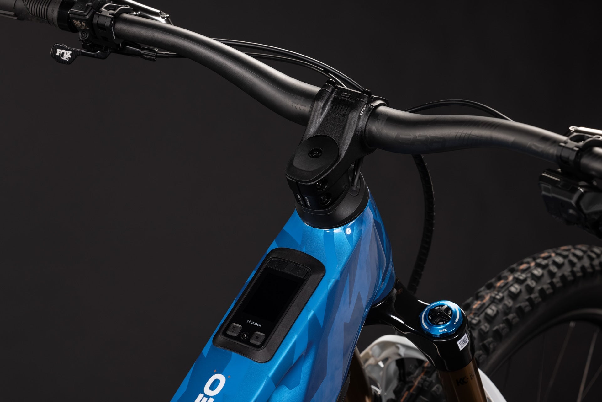 Cube Stereo Hybrid ONE44 HPC AT 800 actionteam