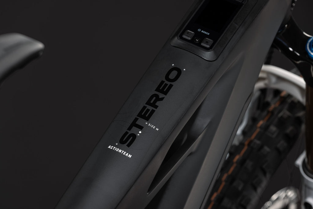 Cube Stereo Hybrid ONE77 HPC AT 800 carbon´n´white