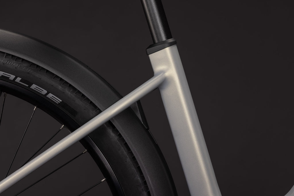 Cube Reaction Hybrid ONE 720  FE pearlsilver´n´chrome