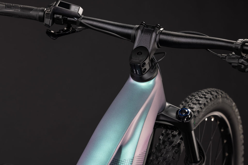 Cube Reaction Hybrid Pro 800 polarlight´n´black