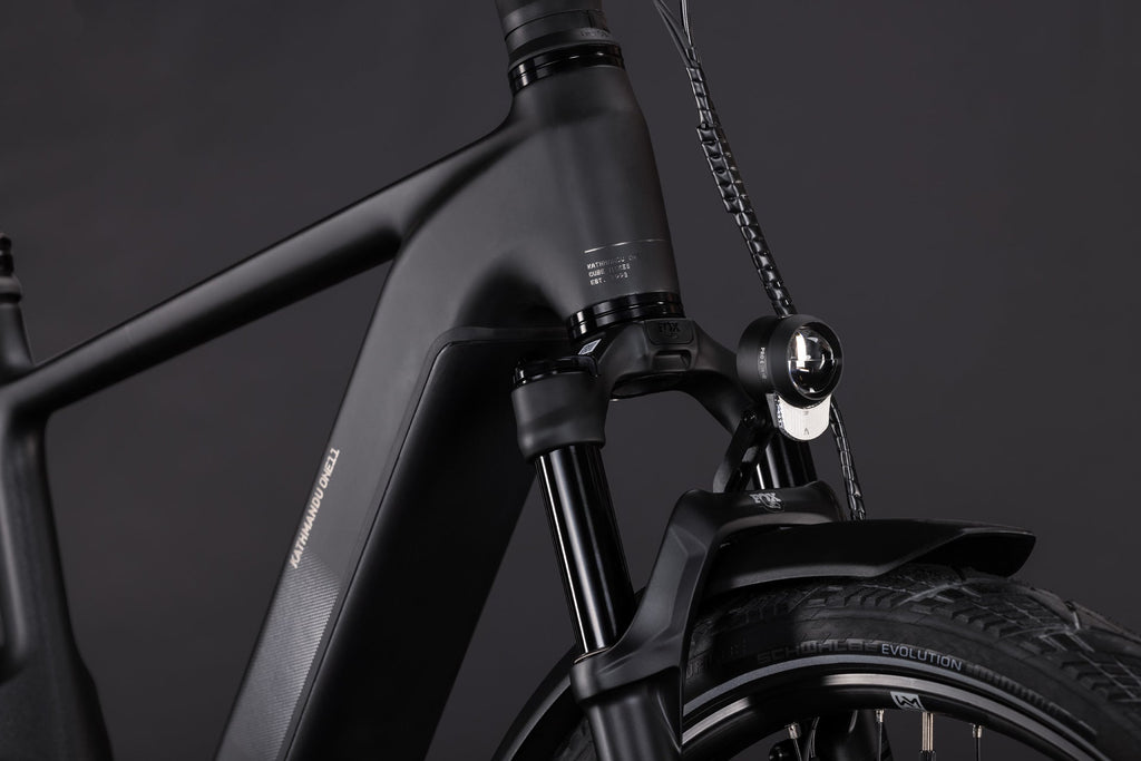Cube Kathmandu Hybrid ONE11 HPC SLT 800 carbon´n´silverdust