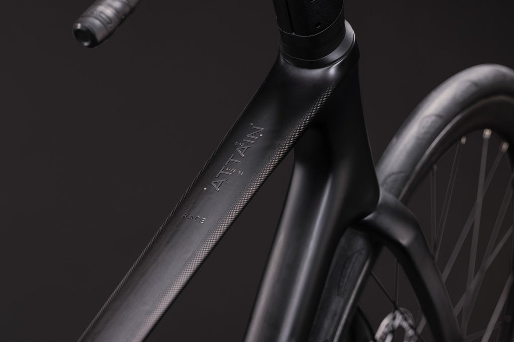 Cube Attain C:62 Race carbon´n´coalchrome