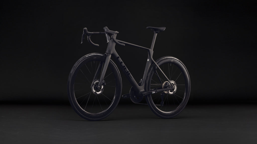 Cube Agree C:62 Pro carbon´n´black