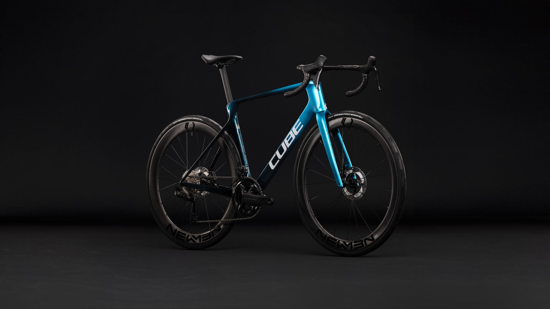 Cube Agree C:62 Race chromeblue´n´liquidblue