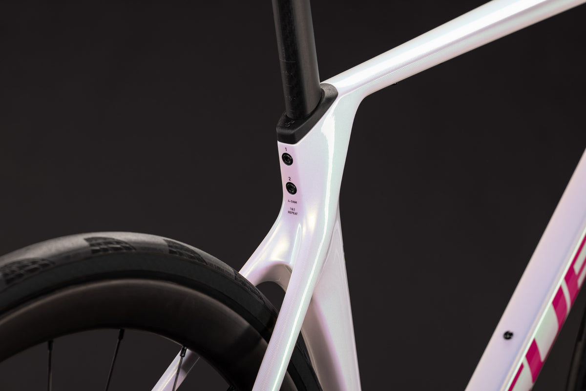 Cube Agree C:62 SLX unicorn´n´pink