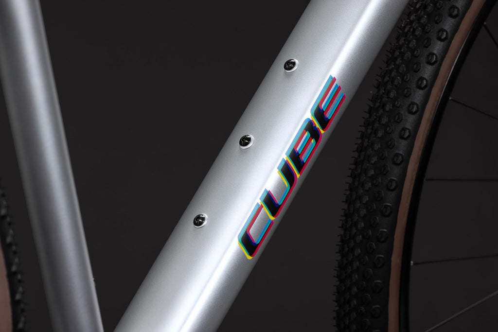 Cube Nuroad SLX spaceship´n´cmy