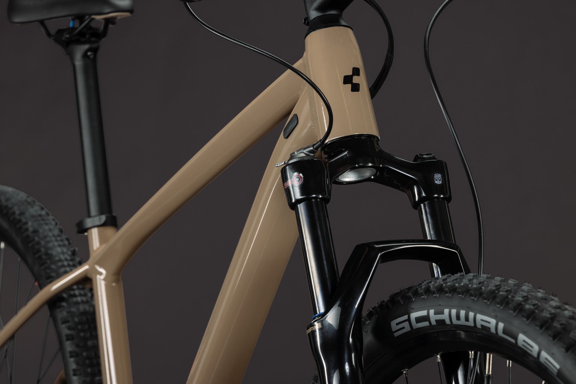 Cube Aim SLT cappuccino´n´black