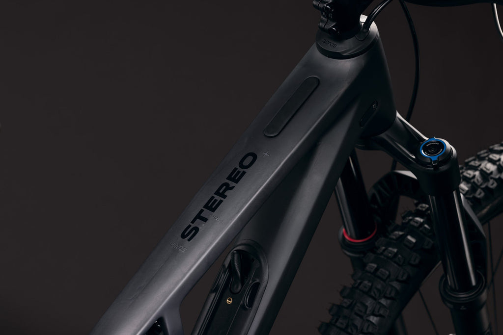 Cube Stereo HPC RACE carbon´n´black