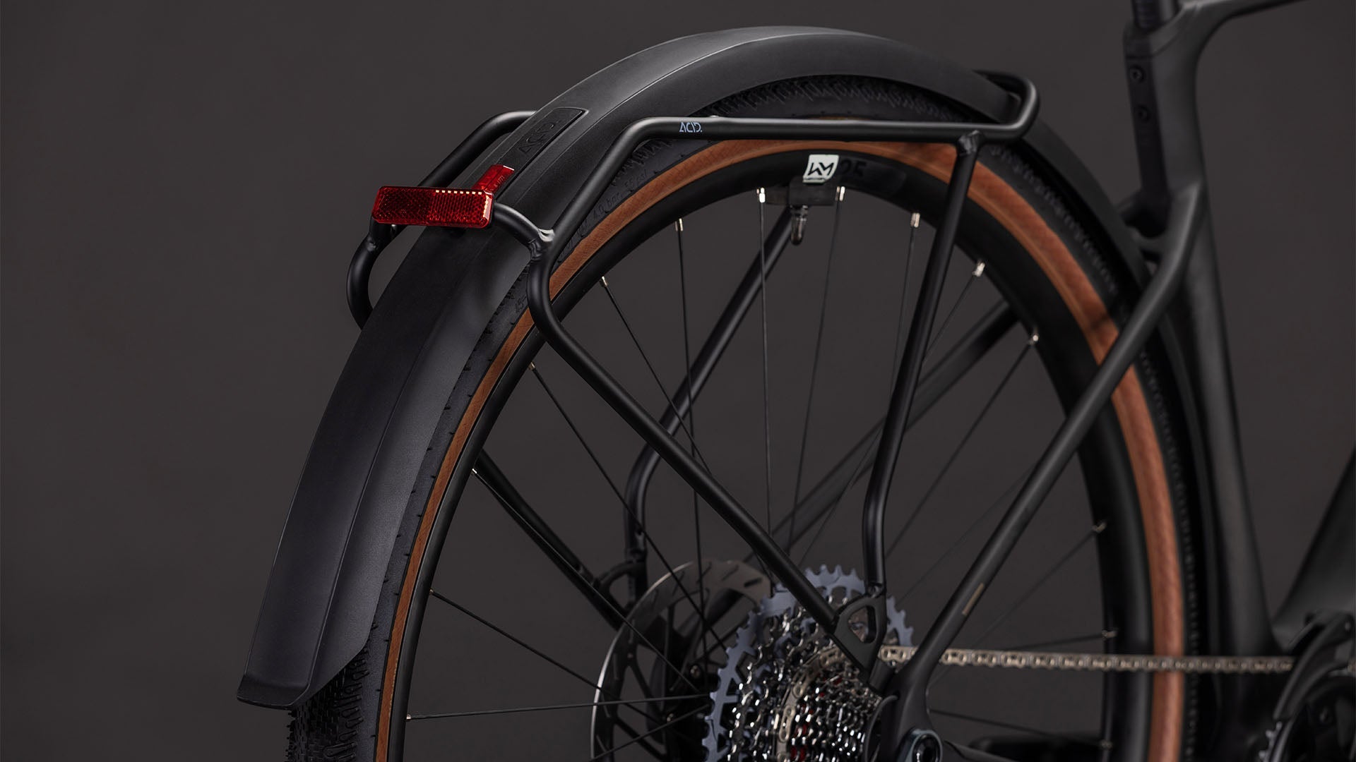 CUBE NUROAD HYBRID C:62 EXC 400X FE blackline