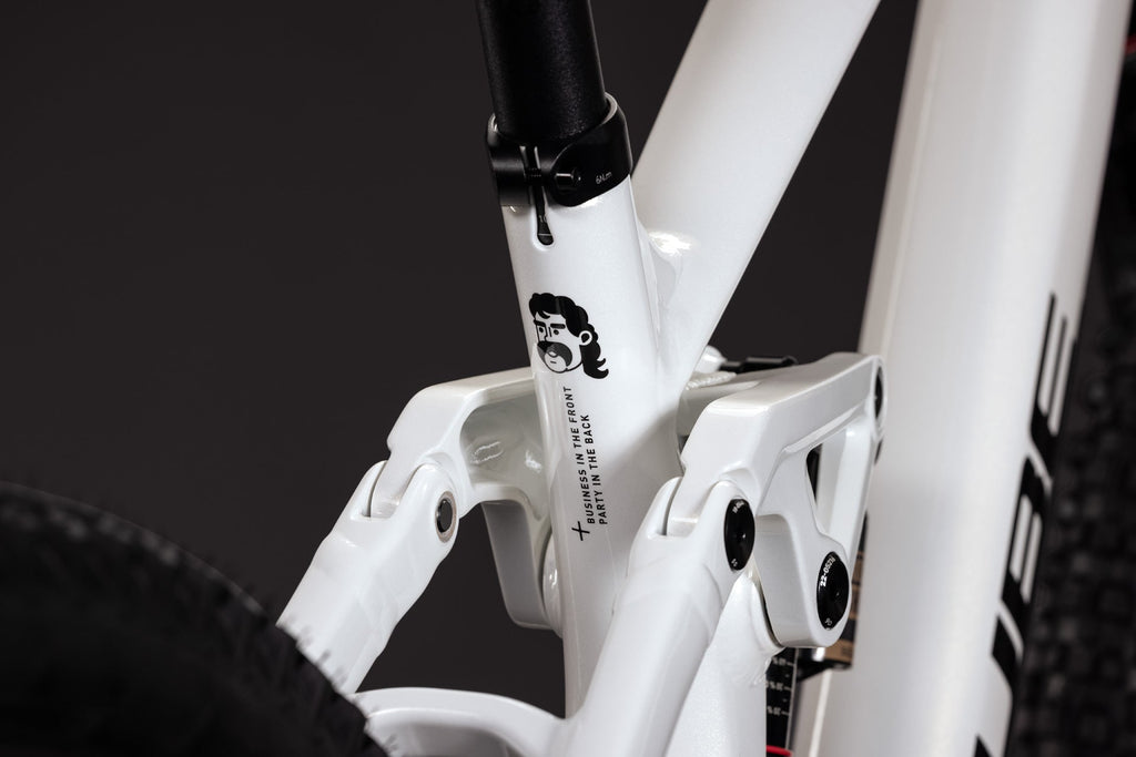 Cube TWO15 Race powdergold´n´black