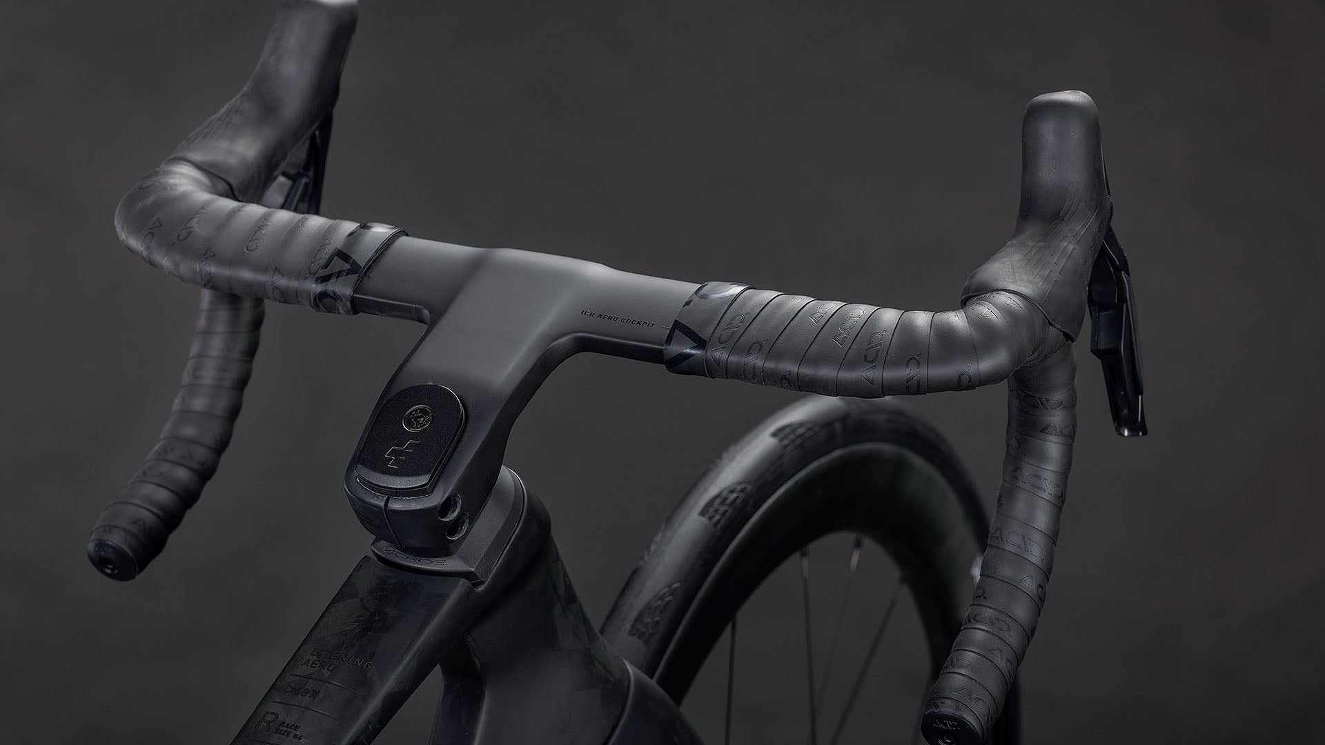 CUBE LITENING AERO C:68X RACE blackline