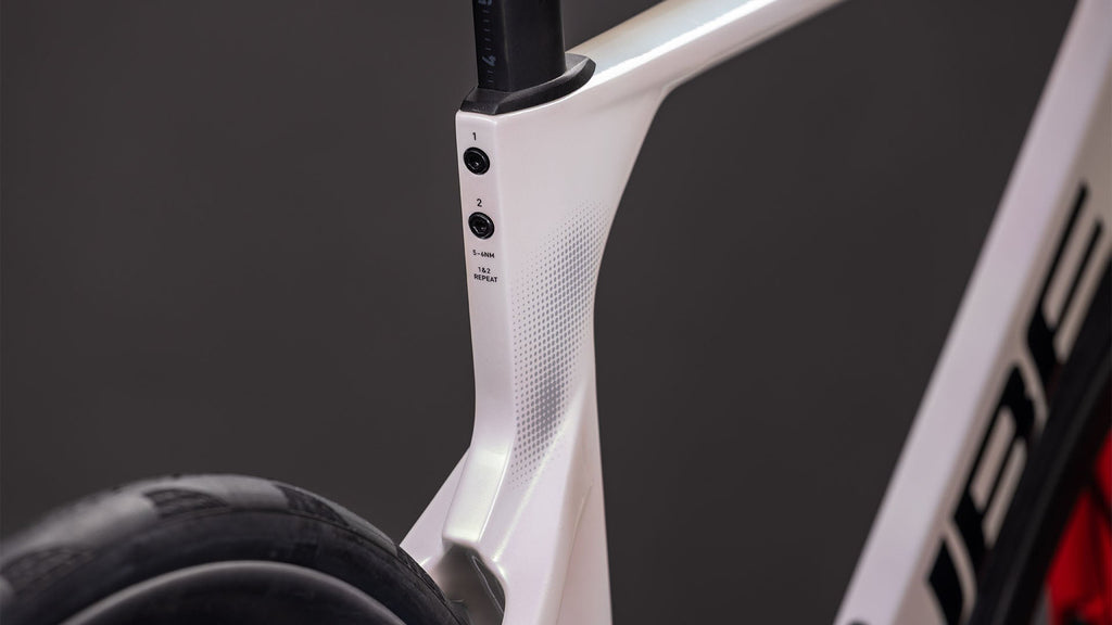 CUBE LITENING AERO C:68X RACE teamline