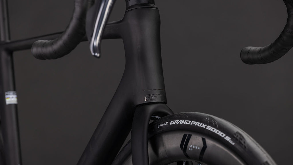 CUBE LITENING AIR C:68X RACE blackline
