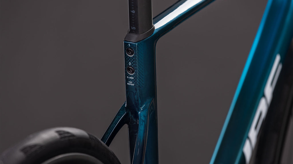 CUBE LITENING AIR C:68X SLX chromeblue´n´liquidblue