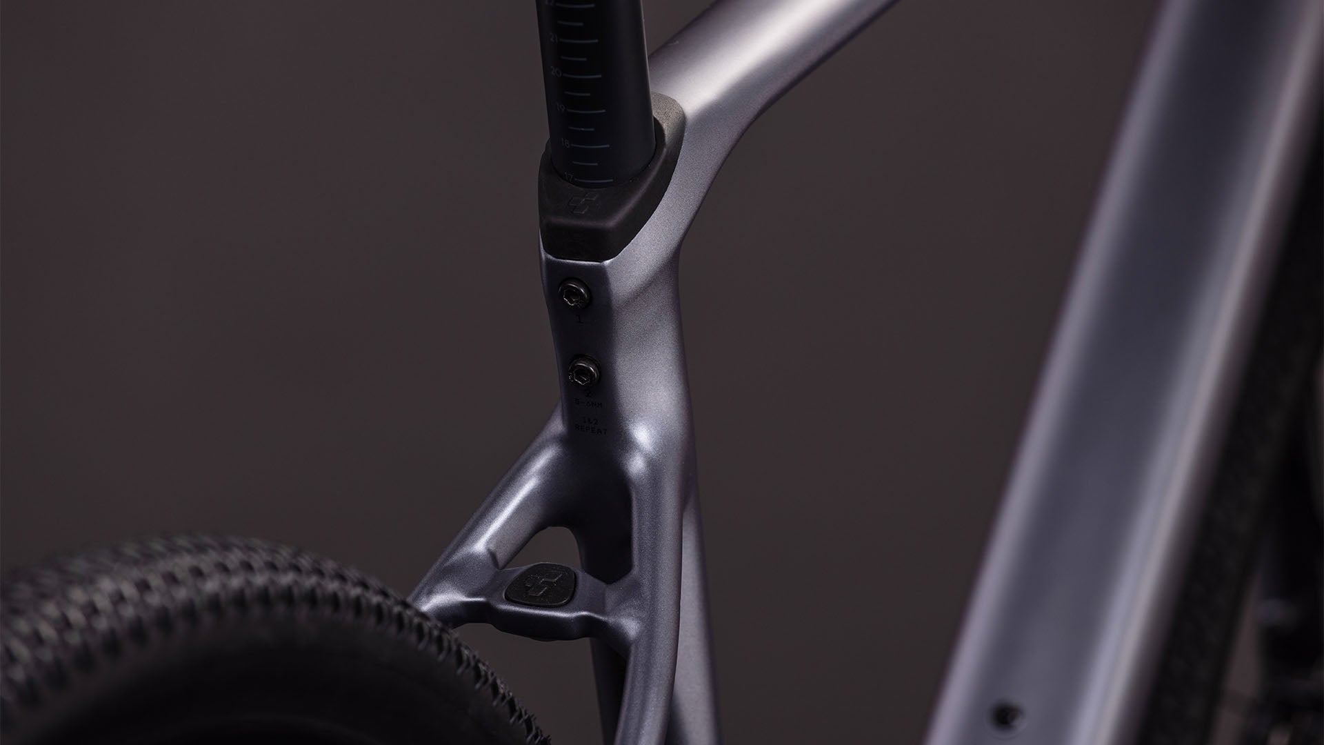CUBE NUROAD SLX ashgrey´n´grey