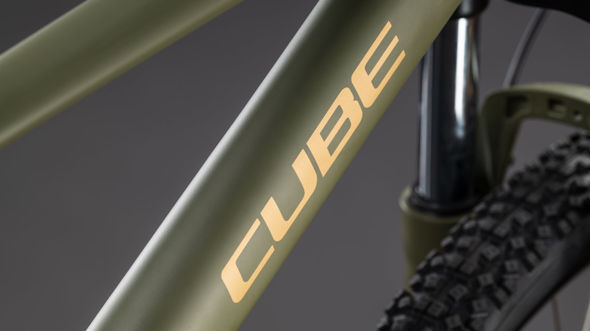 CUBE AIM SLX dustolive´n´gold