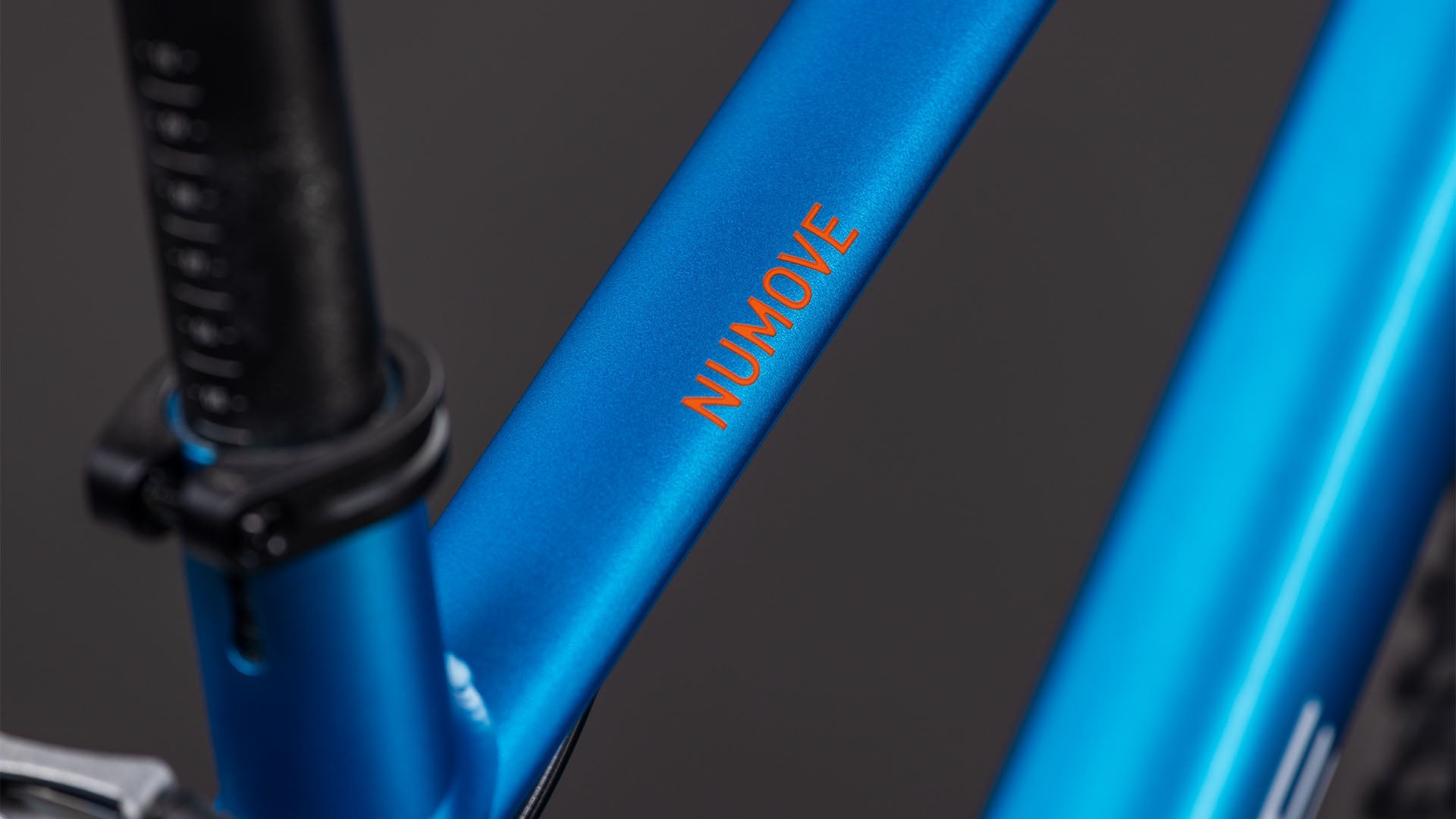 Cube Numove 240 topasblue´n´nebula