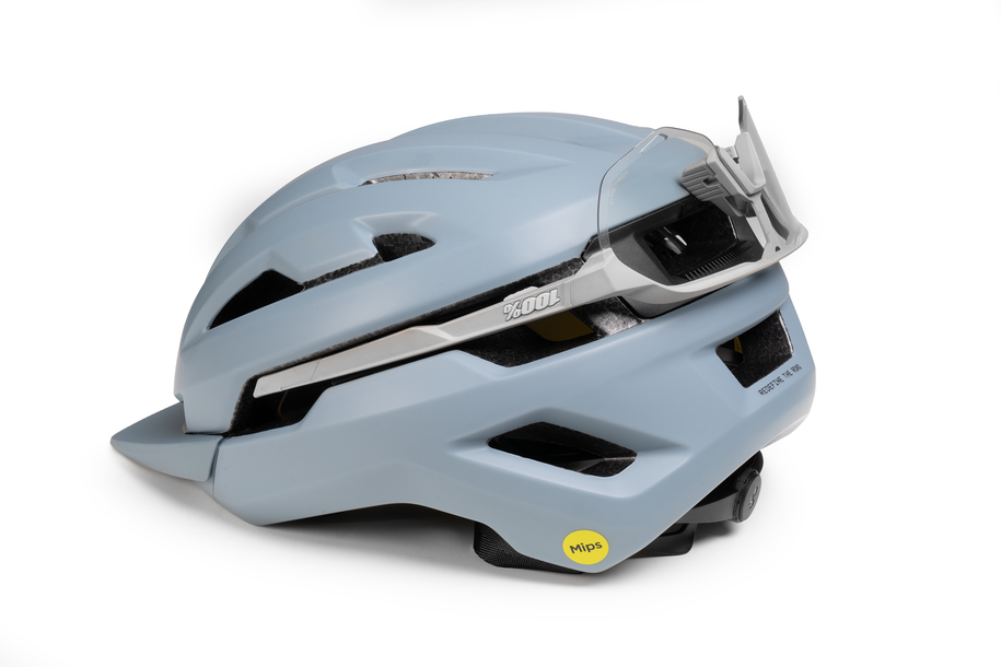 CUBE CASCO HOVER