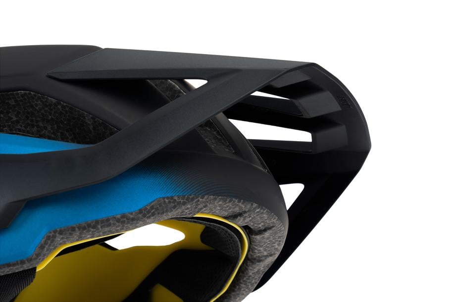 CUBE CASCO STRAY X Actionteam