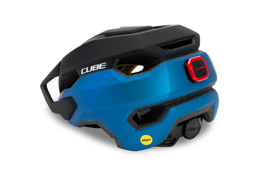 CUBE CASCO STRAY X Actionteam
