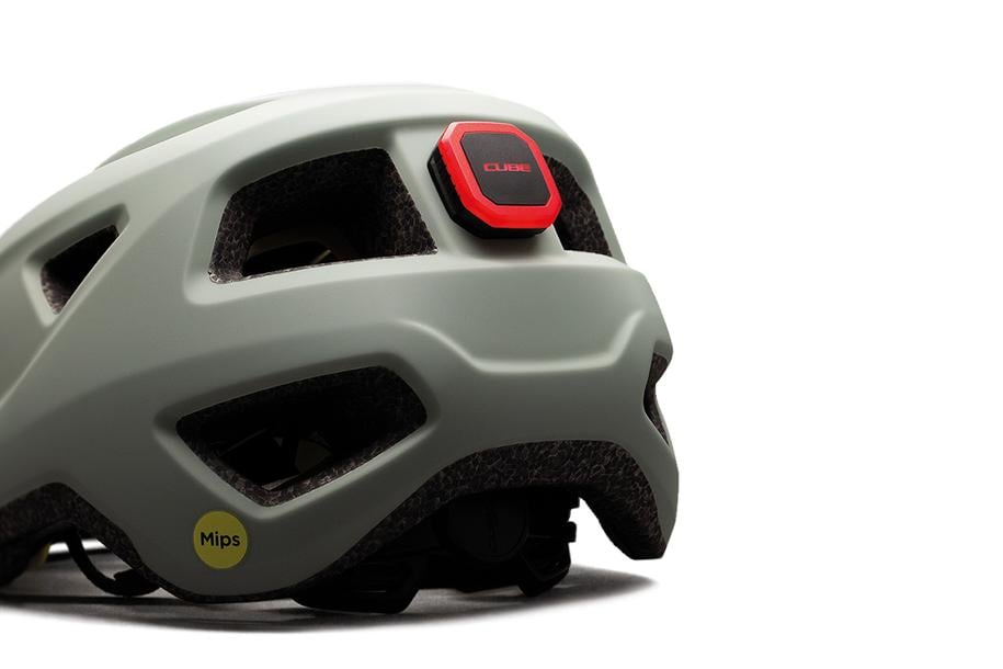 CUBE Luce posteriore per casco CMPT