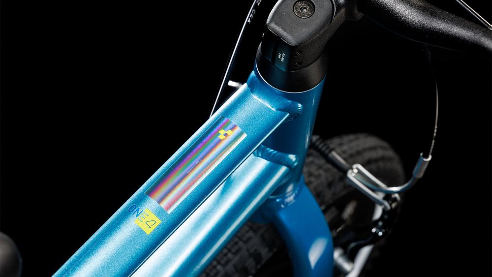 CUBE NUMOVE 140 blue'n'lime