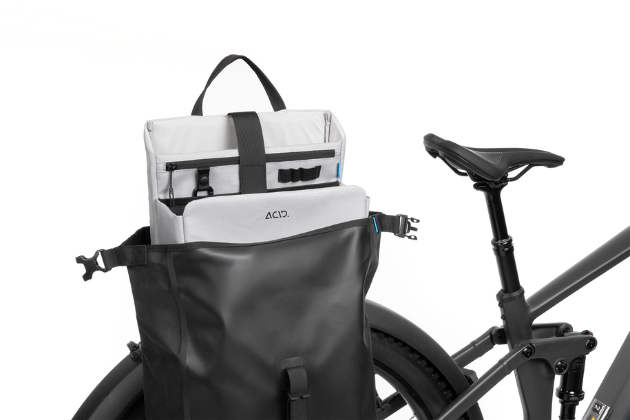 ACID INSERTO ORGANIZER PER BORSE LATERALI DA 15 L