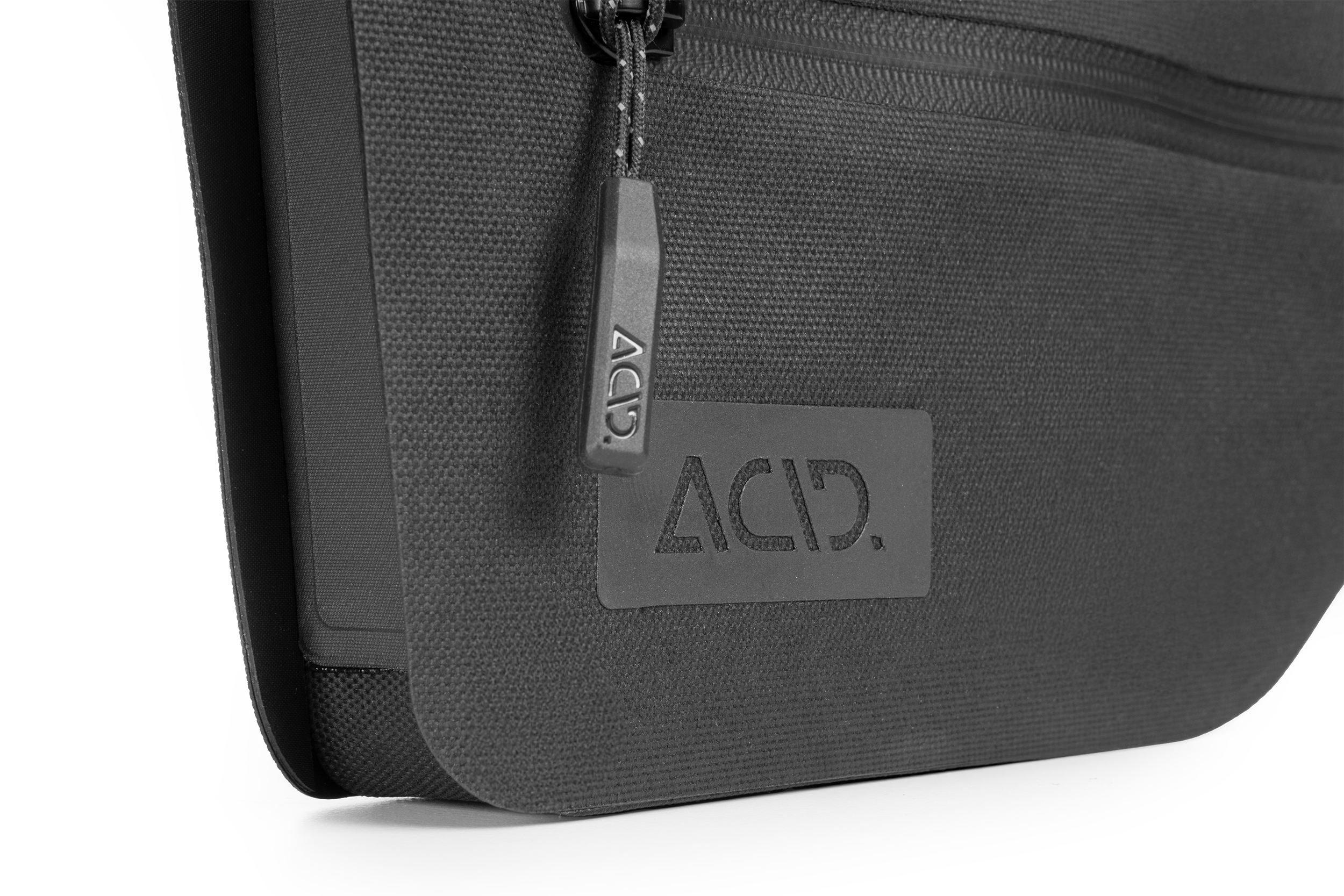 ACID BORSA DA TELAIO PRO 0,6 PER ATTAIN