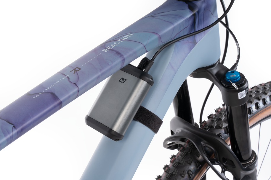 ACID VELCRO MONTATO SUL MANUBRIO CON ATTACCO X-LOCK