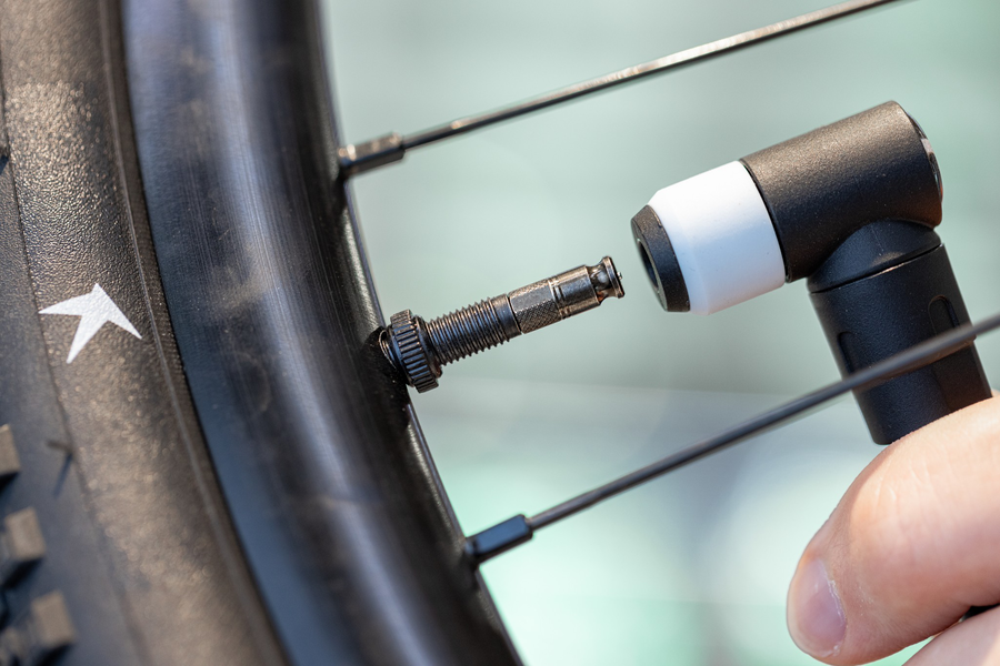 SCHWALBE Kit di conversione SCHWALBE DV-SCV